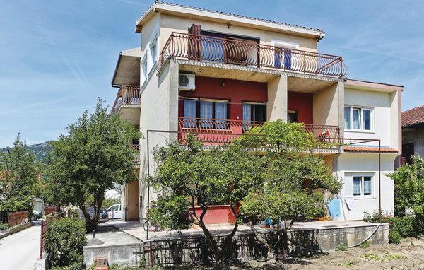 Apartmani Ljubica Kastela Luaran gambar