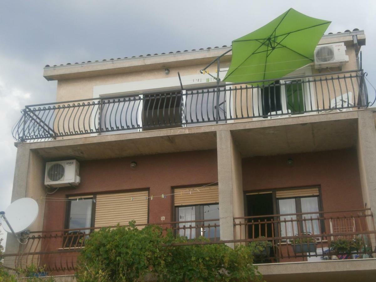 Apartmani Ljubica Kastela Luaran gambar