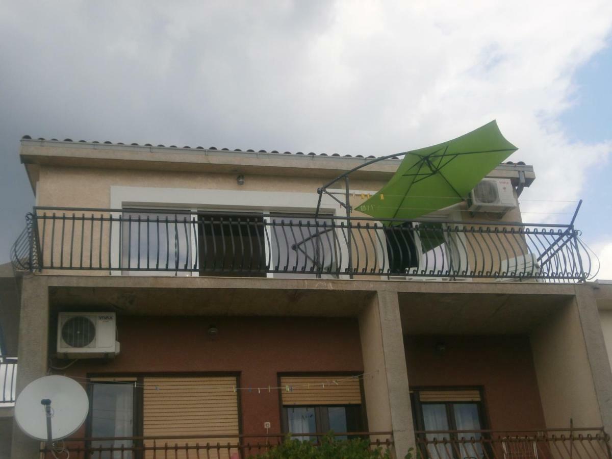 Apartmani Ljubica Kastela Luaran gambar